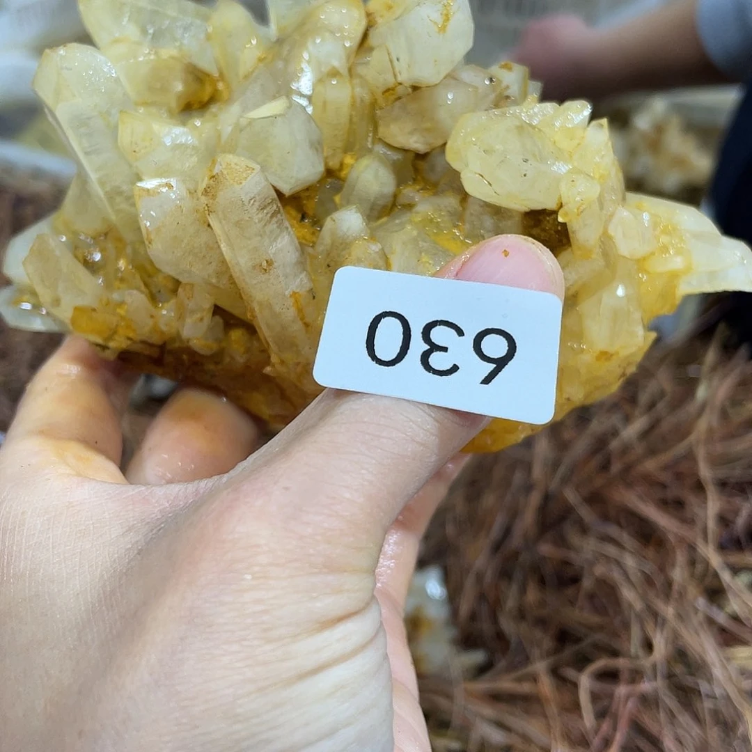水晶摆件…..未镶嵌