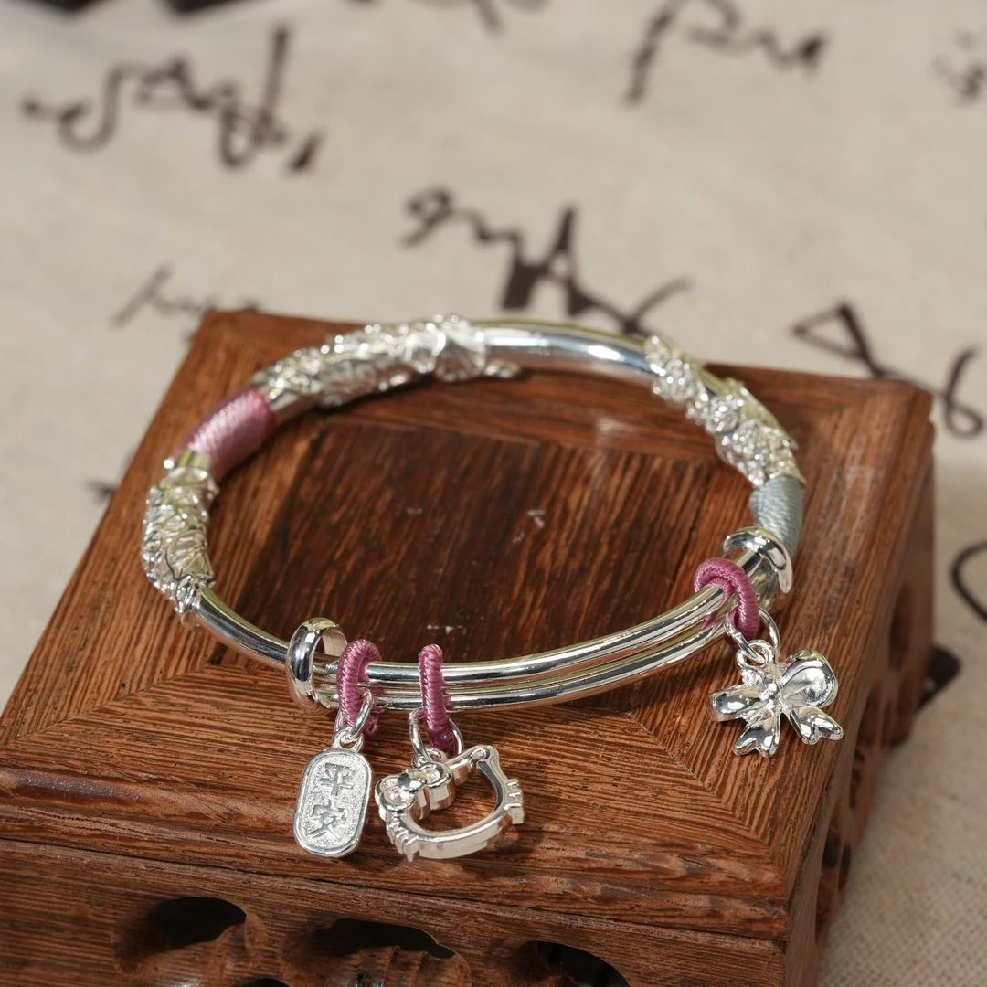 铜合金手镯 繁花Kitty猫平安吊坠镀银手镯女镀银镯子