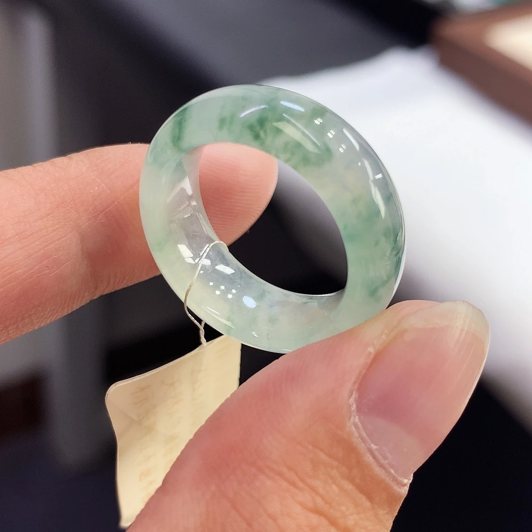 翡翠未镶嵌戒指14号