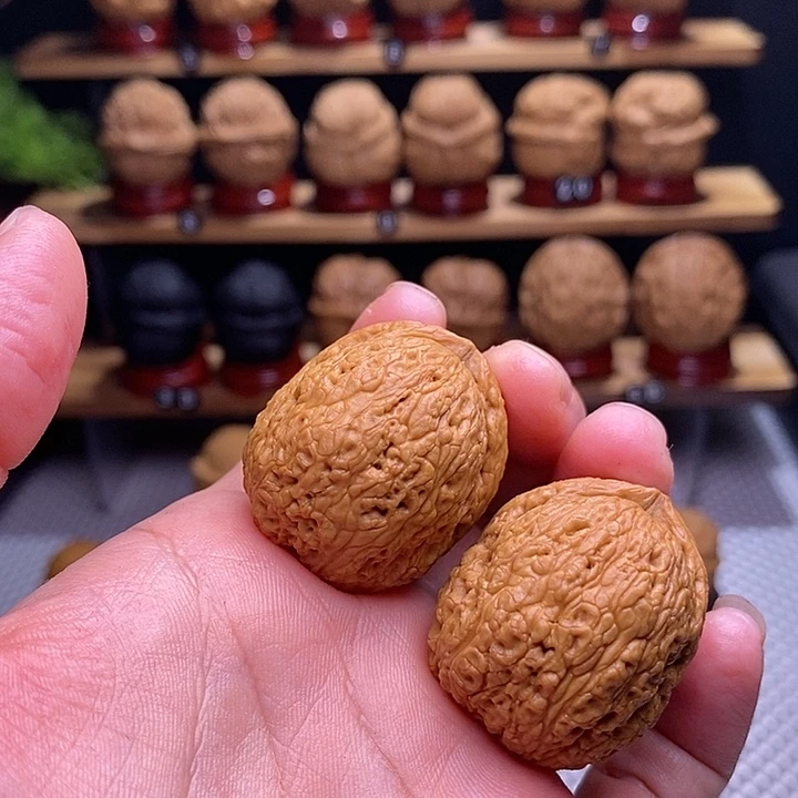 文玩核桃吊坠蚂蚁纹金蟾77