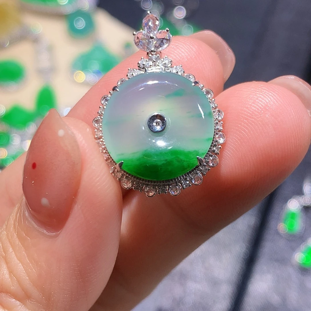 翡翠18K金镶嵌吊坠(不含链)