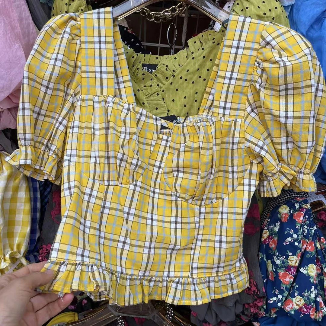 2025夏季韩版时尚百搭短款方领格子法式小众复古设计感泡泡袖上衣