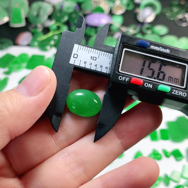 ****笑翡翠未镶嵌颈饰翡15.6*12.3*5.8