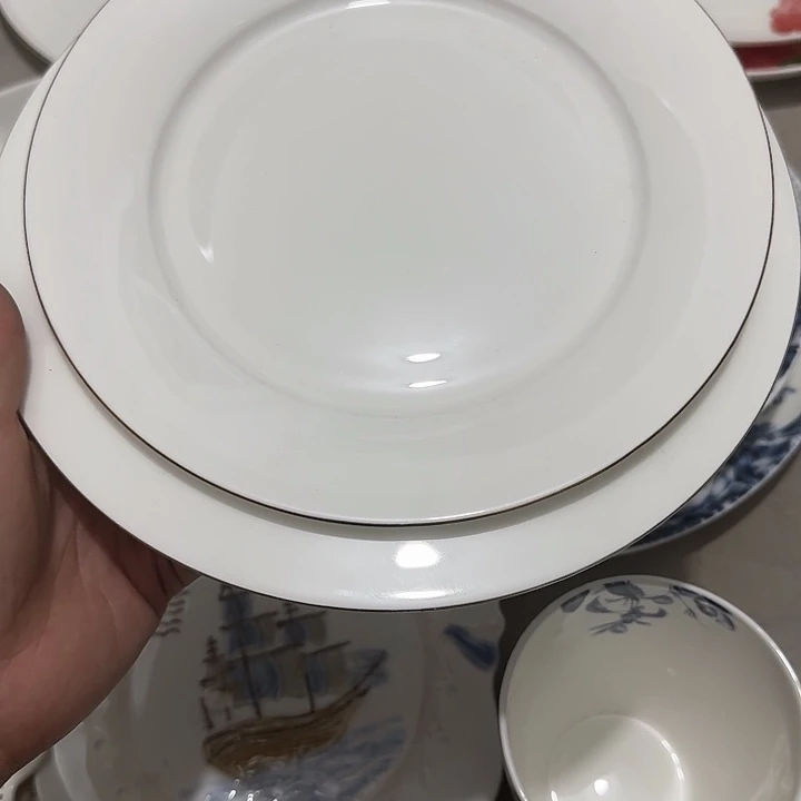 M****za 两件套骨瓷盘子 微瑕