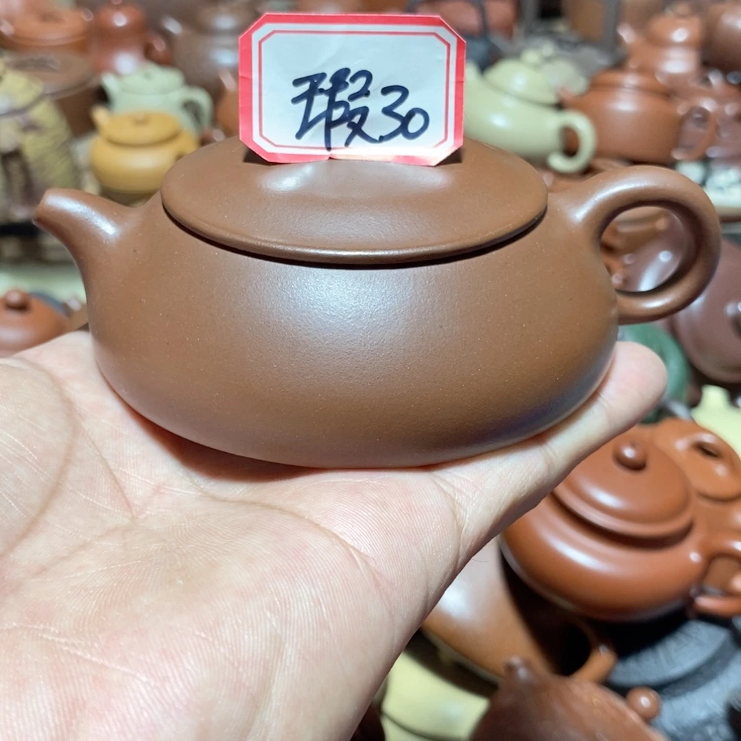 紫砂茶壶欢迎各位光临惠顾