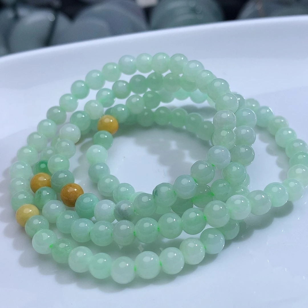 翡翠未镶嵌颈饰283