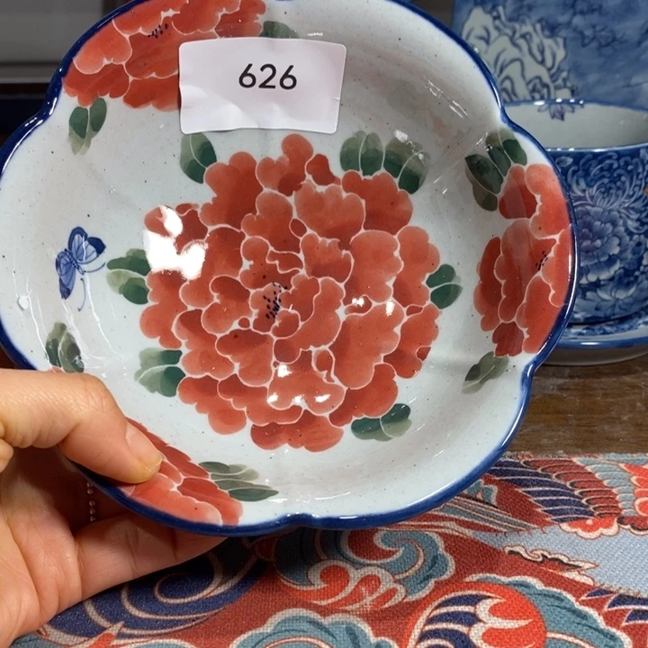 青花瓷景德镇手绘牡丹花边碗