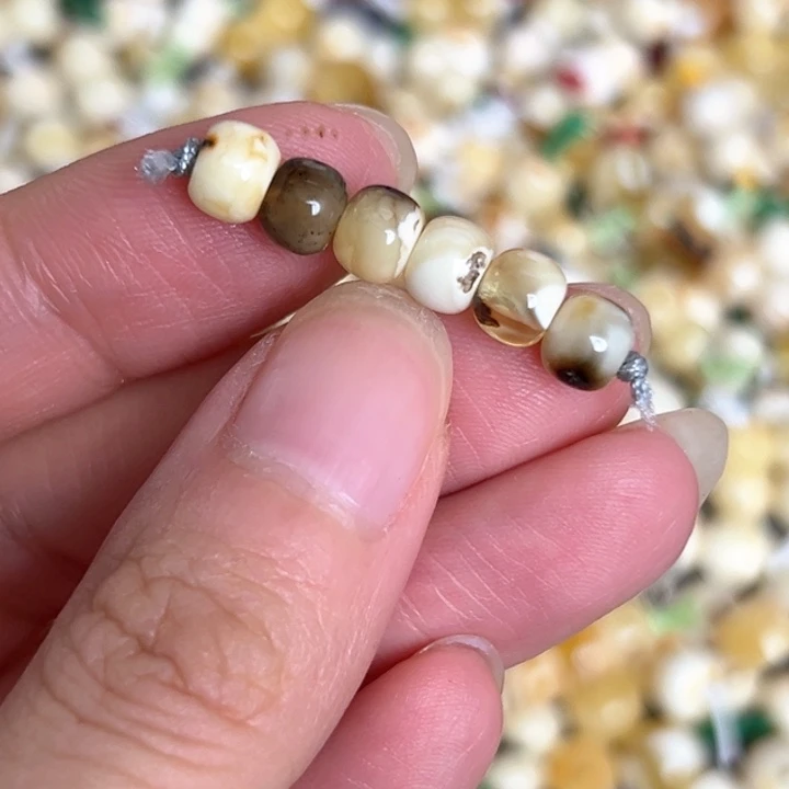 未镶嵌蜜蜡裸石6.3mm一组