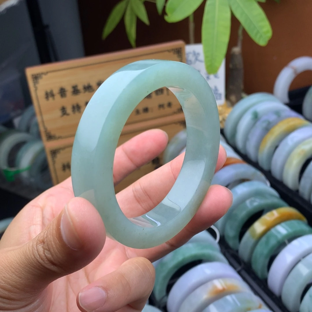 未镶嵌手镯定制翡翠定制手镯