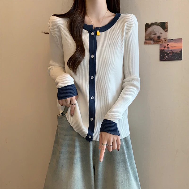 小香风撞色针织长袖上衣开衫女秋季大码微胖mm显瘦遮肚子打底毛衣