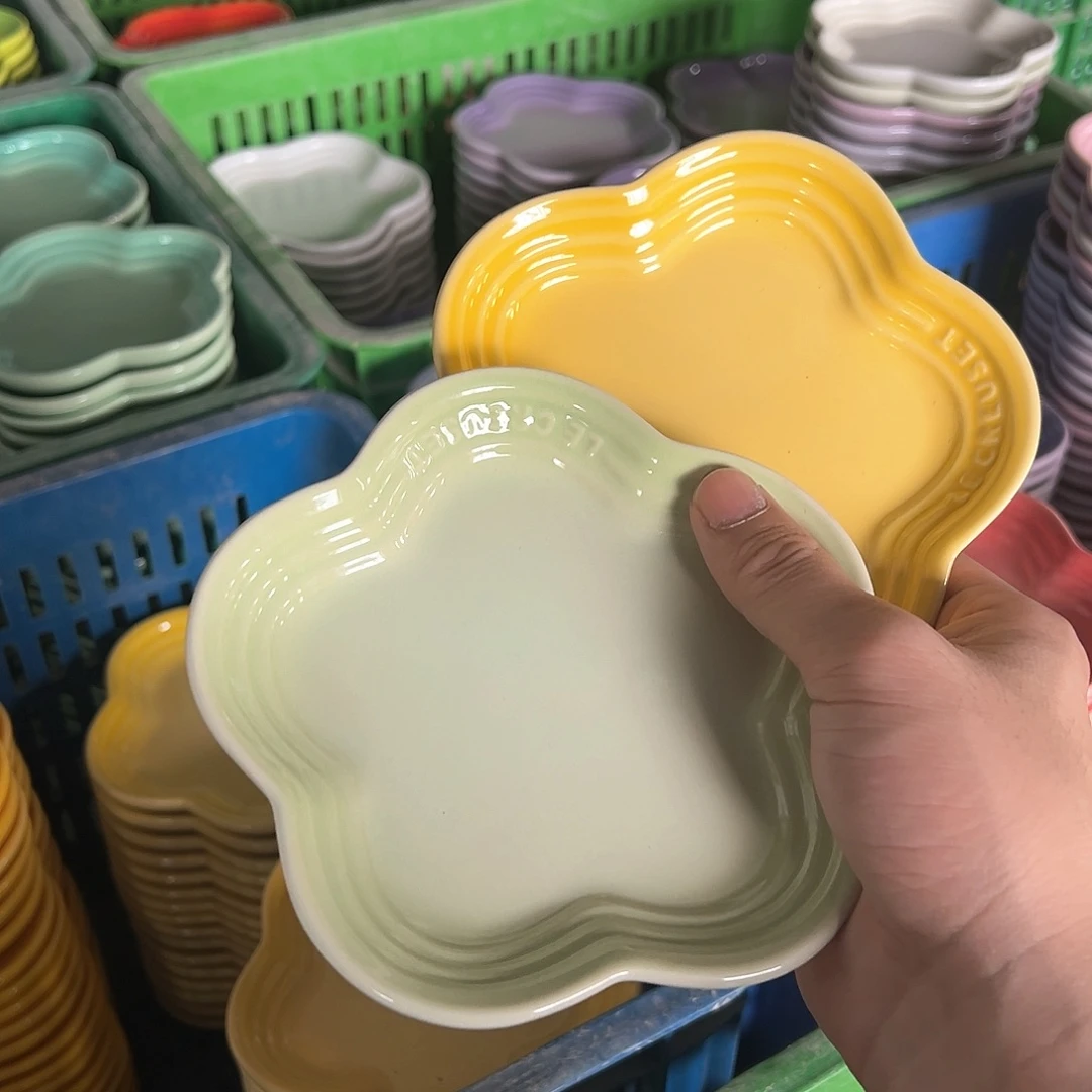 陶瓷 瑕疵 小梅花碟 抹茶绿 黄色