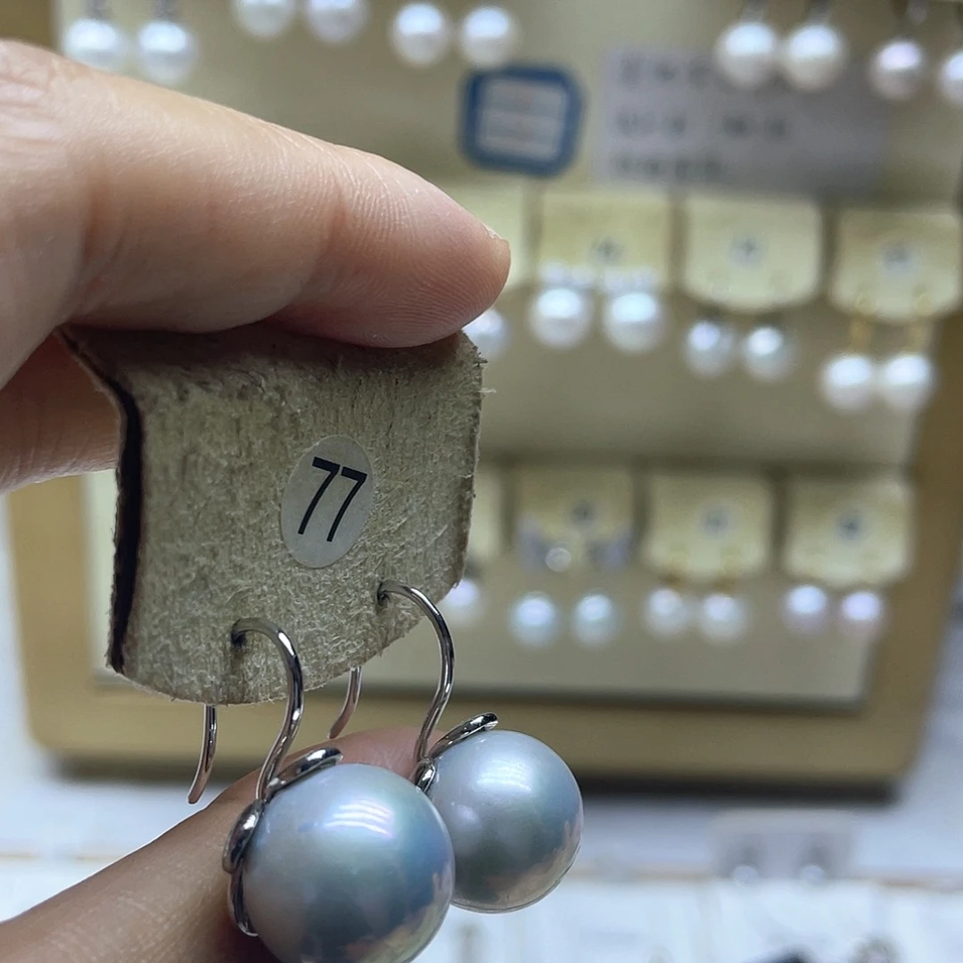 银S925镶嵌耳饰淡水珍珠