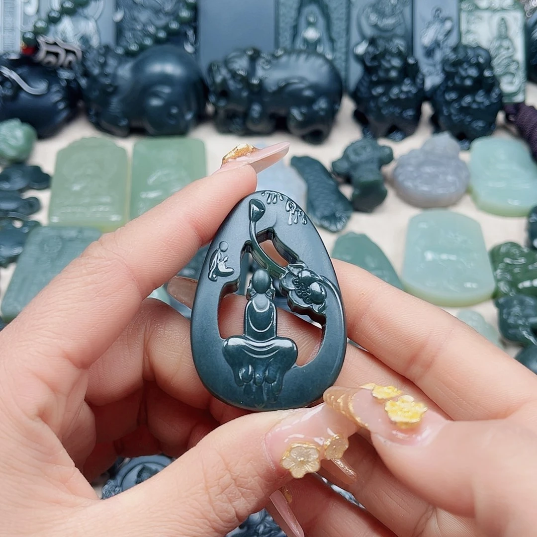 和田玉颈饰未镶嵌