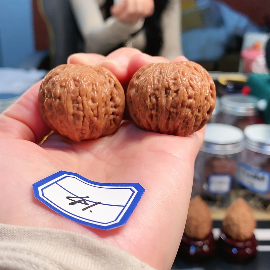 【闪购商品】吊坠文玩核桃铁锤34尺