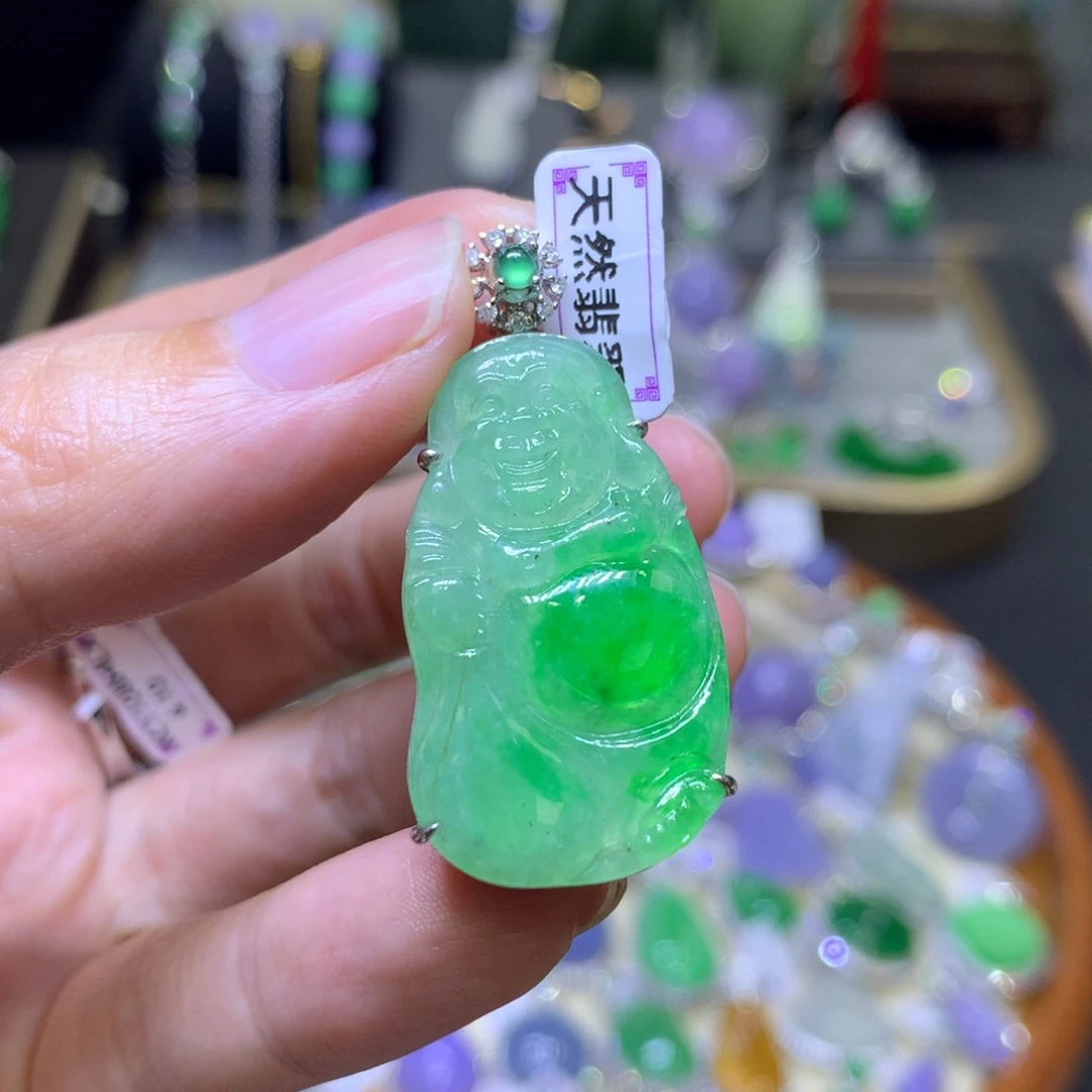 翡翠18K金镶嵌颈饰翡翠吊坠项链