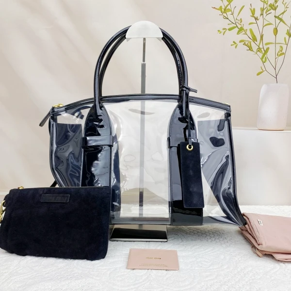 95新/谬谬/包包/市场价15800/250307CZ0032