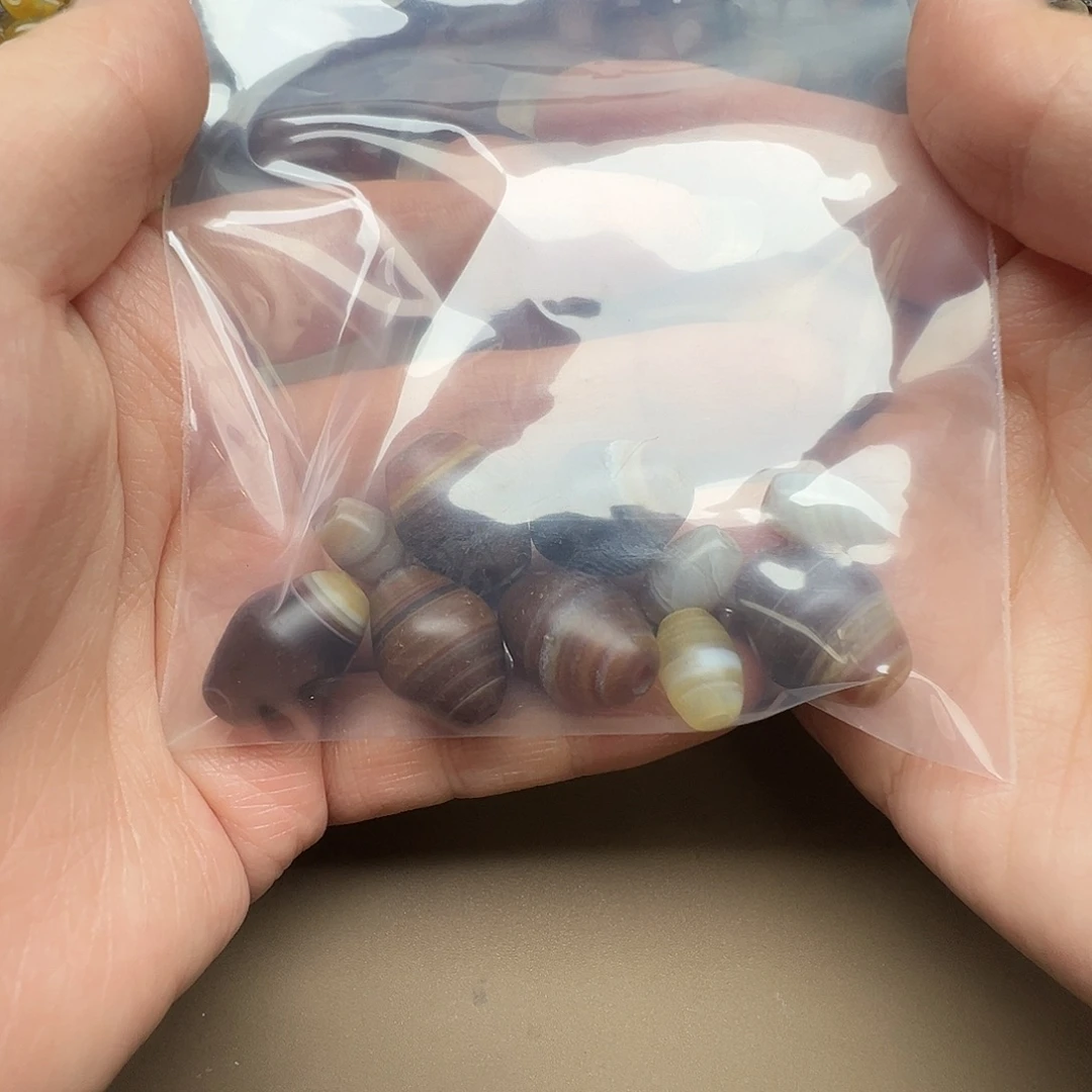 卛***呼玛瑙/玉髓合金珠宝半成品