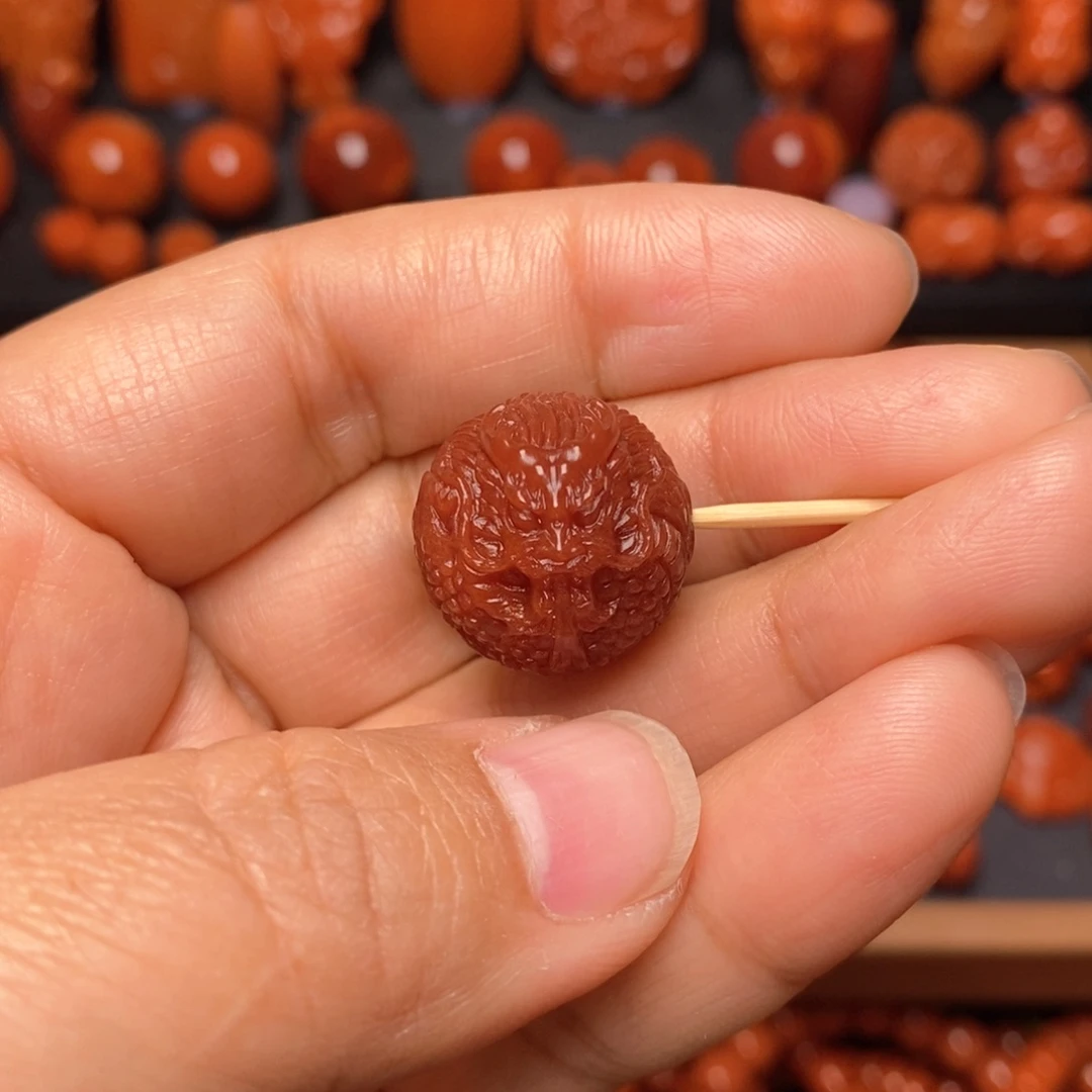 南红玛瑙配饰未镶嵌龙珠卡18+