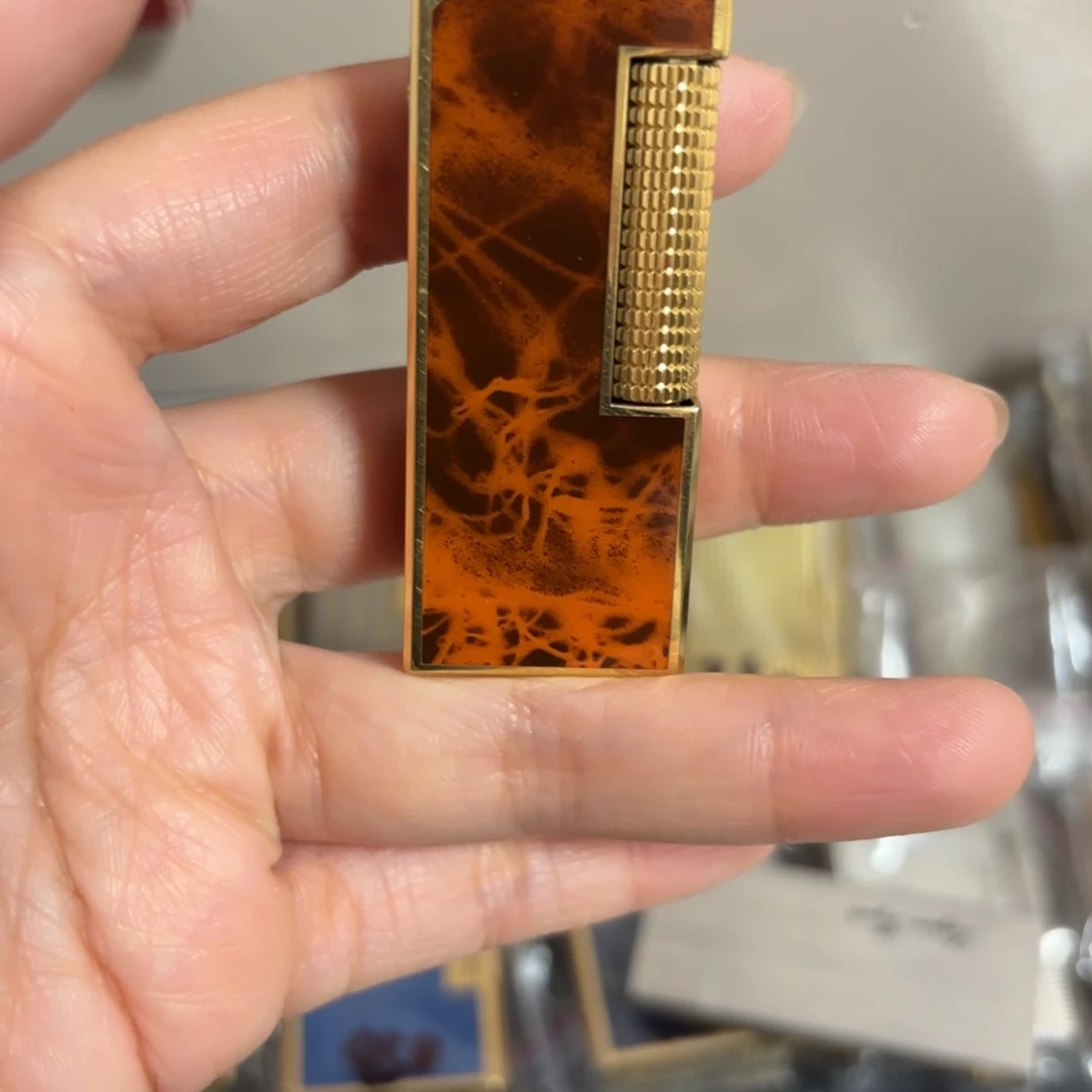 都登卡中古打火机