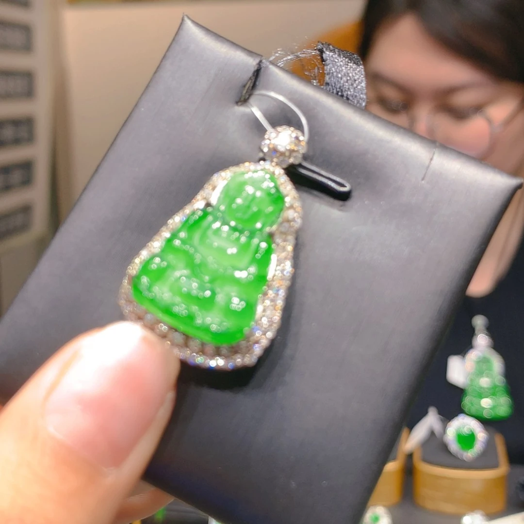 【闪购商品】翡翠颈饰银S925镶嵌5柒姐