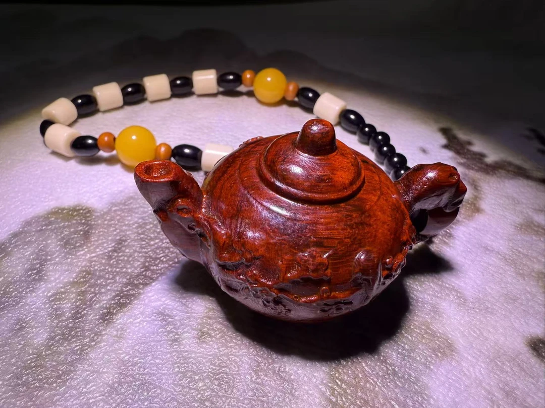 精美手串 小叶紫檀檀壶摆件 A8074