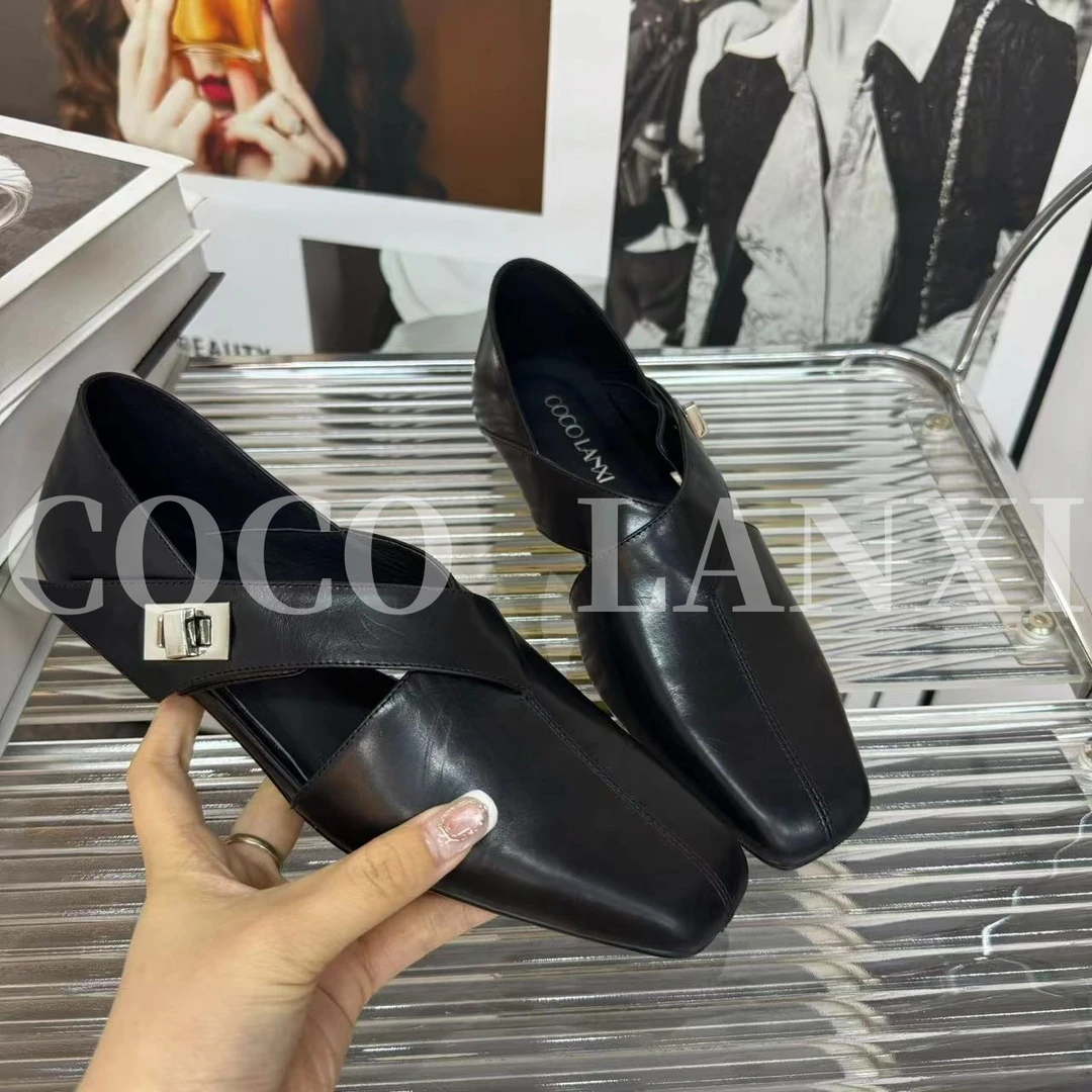 【COCO  LANXI】时尚休闲百搭低跟气质方头女士黑色小单鞋25DX294LX