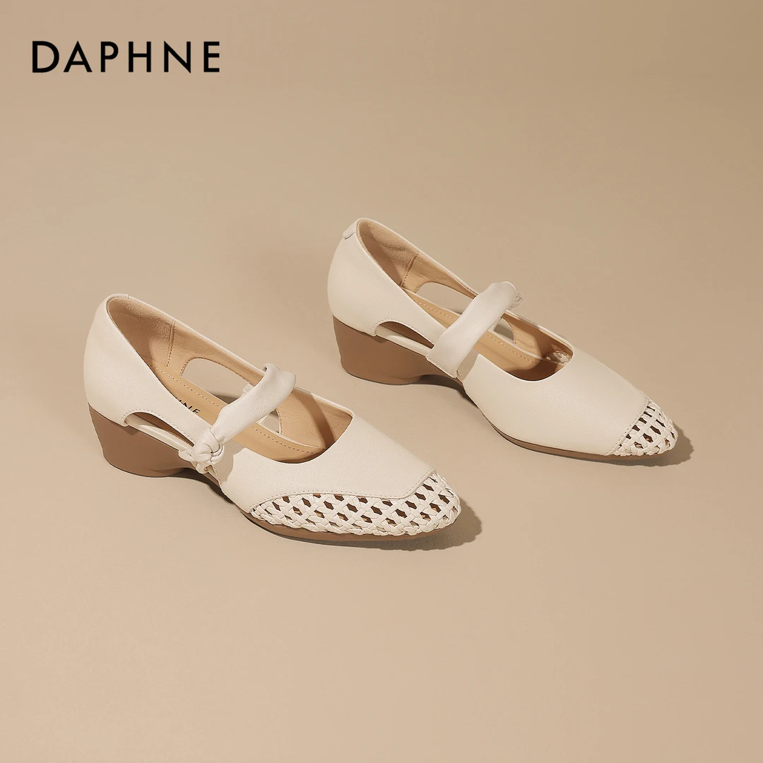 达芙妮法式粗跟浅口单鞋女款2025夏季新款编织镂空一字带玛丽珍鞋