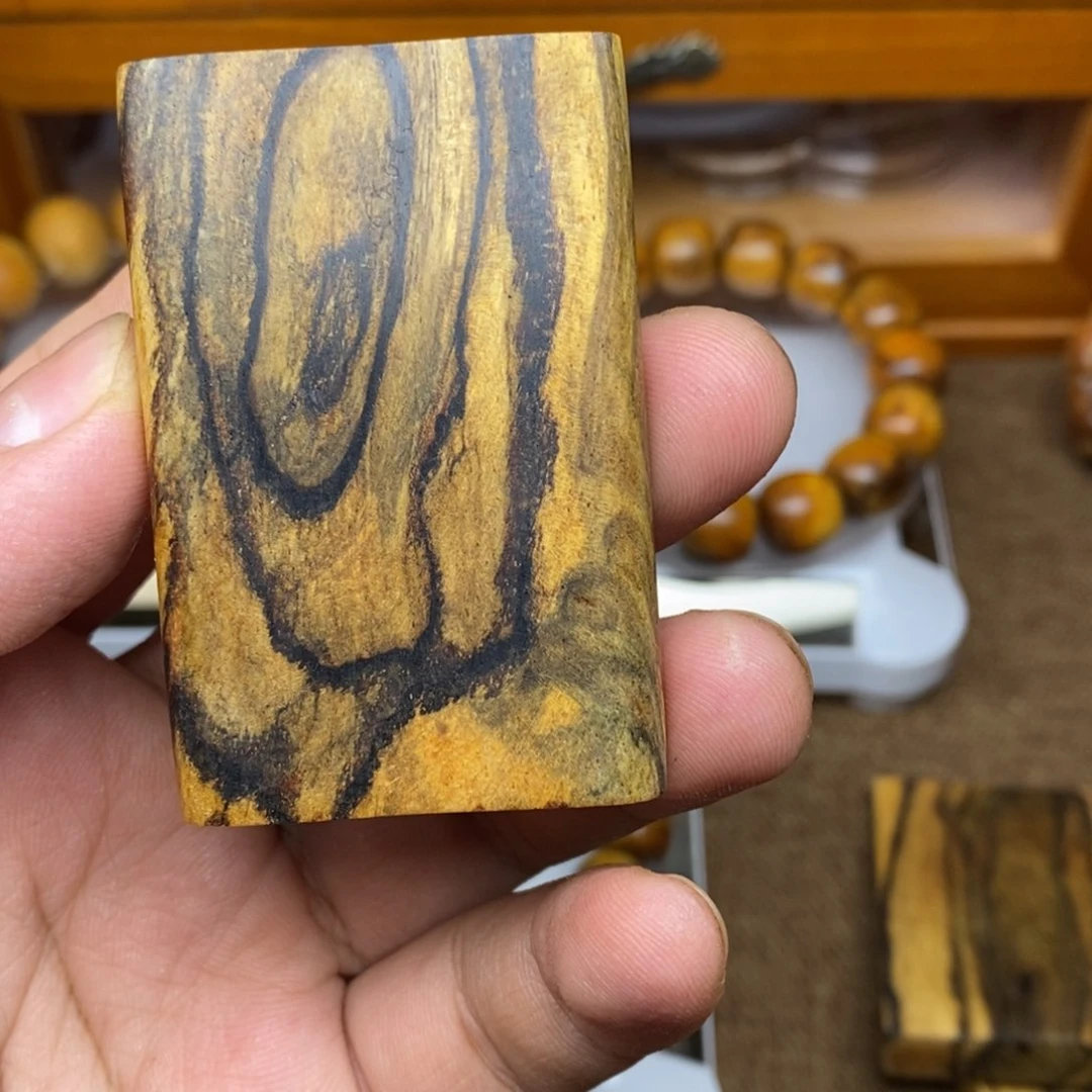 贡木中**铺贡木手串手链项链