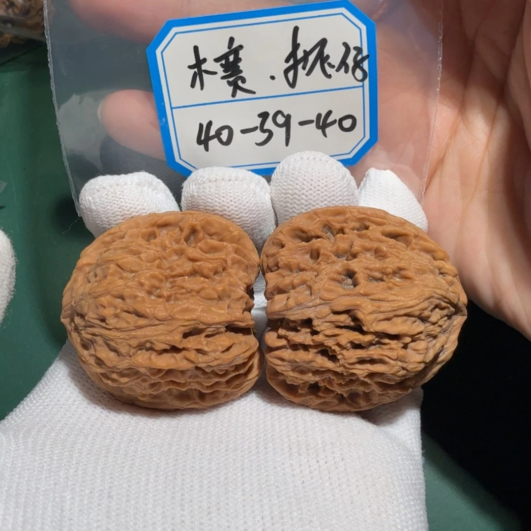 文玩核桃吊坠南疆17