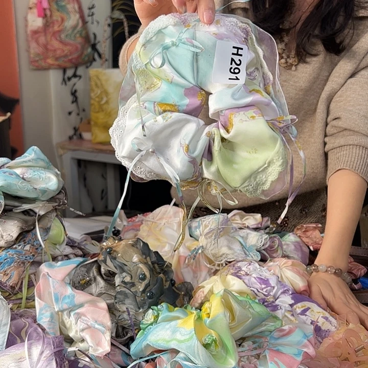 加***淋291蕾丝发圈不退不换