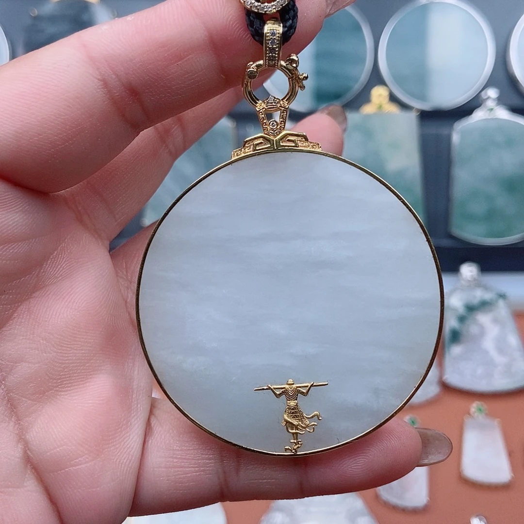 天***睡翡翠18K金镶嵌吊坠(不含链)