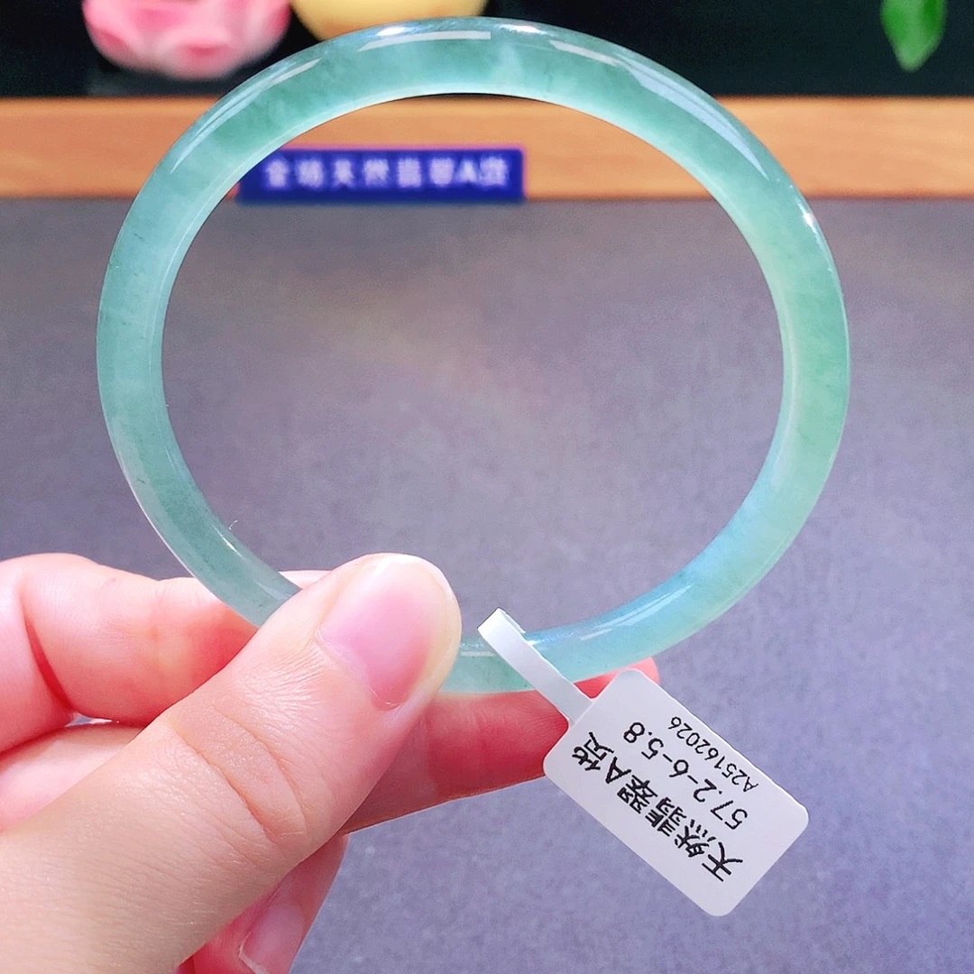 翡翠未镶嵌手镯天然翡翠