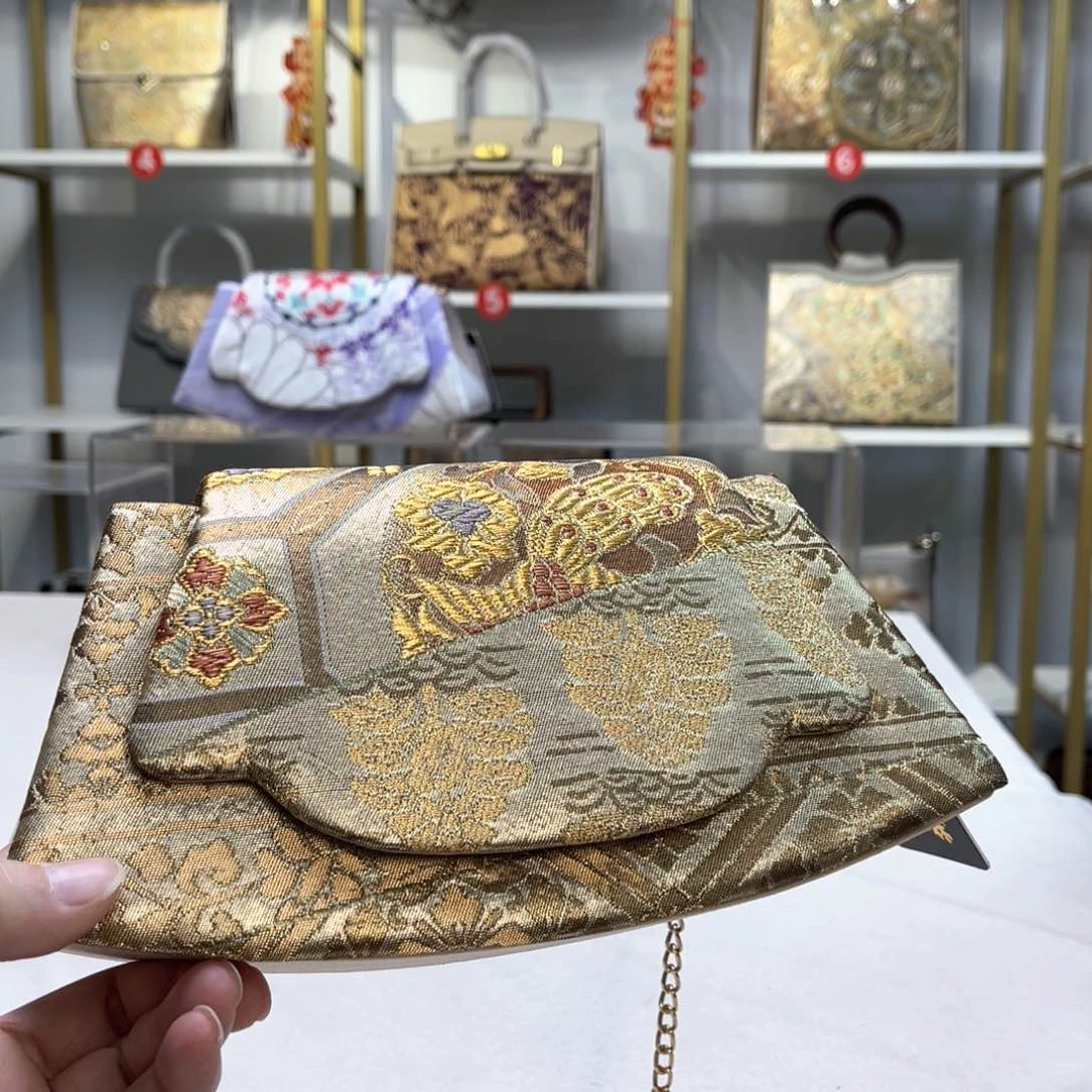 织绣木****2直播间浮力大漏