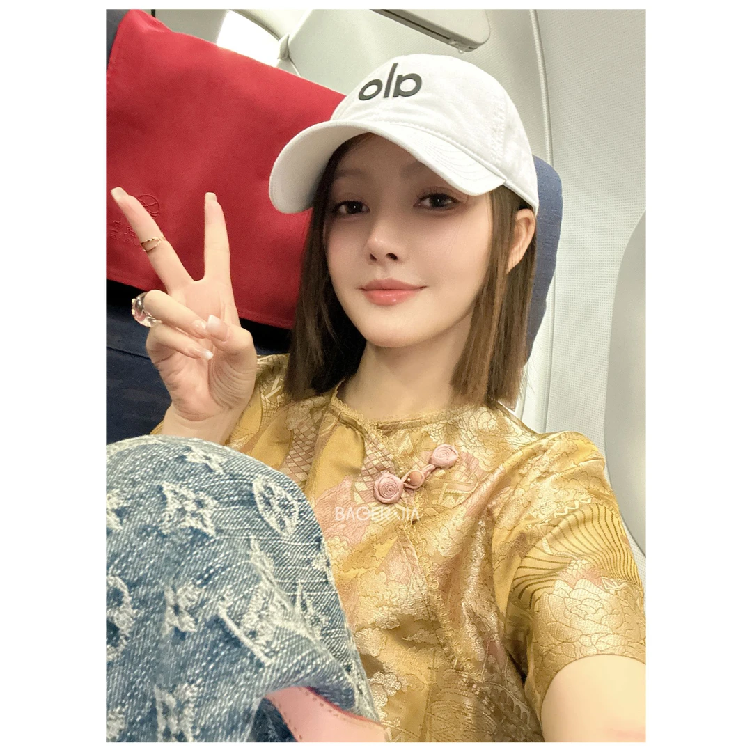 6-【机场焦点】宝儿家含幂BK98025204XQ夏季款高山流水重工刺绣上衣