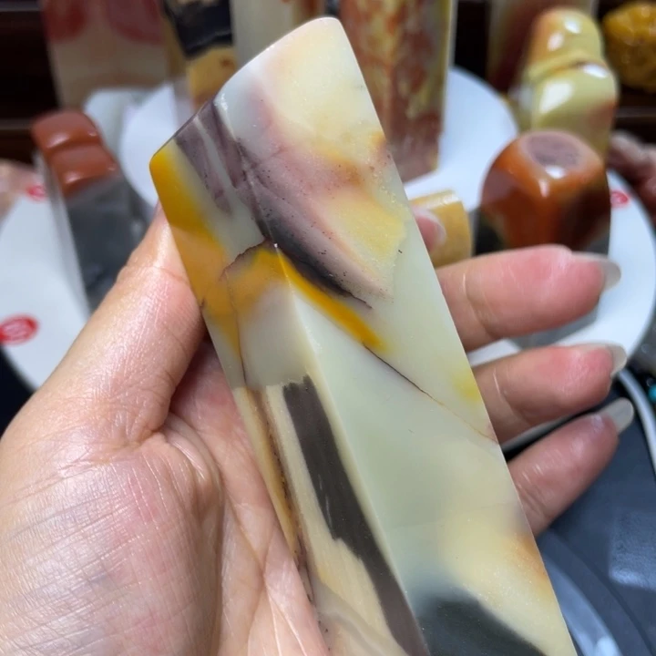 范***儿寿山石印石素章原石