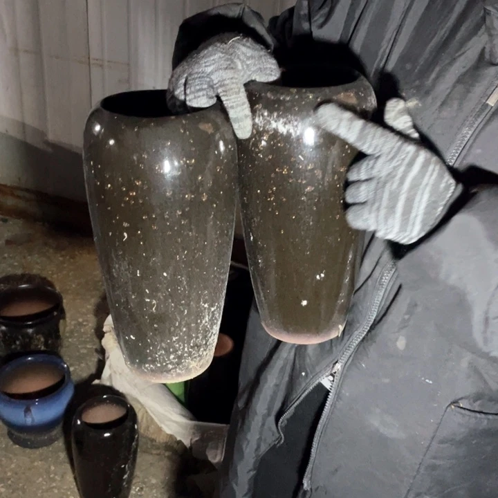 紫砂花盆口10高30瑕疵瑕疵