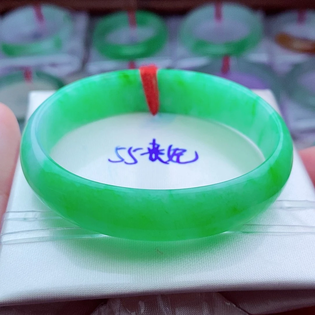 翡翠手镯（贵妃镯）未镶嵌正阳绿 满绿 5号