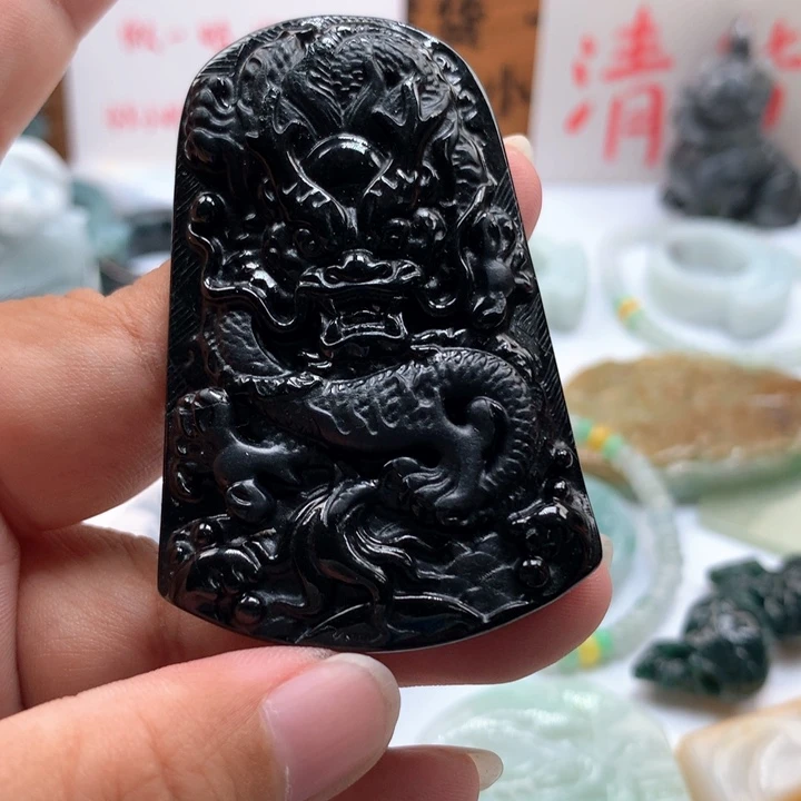 翡翠未镶嵌颈饰保真天然A货翡翠