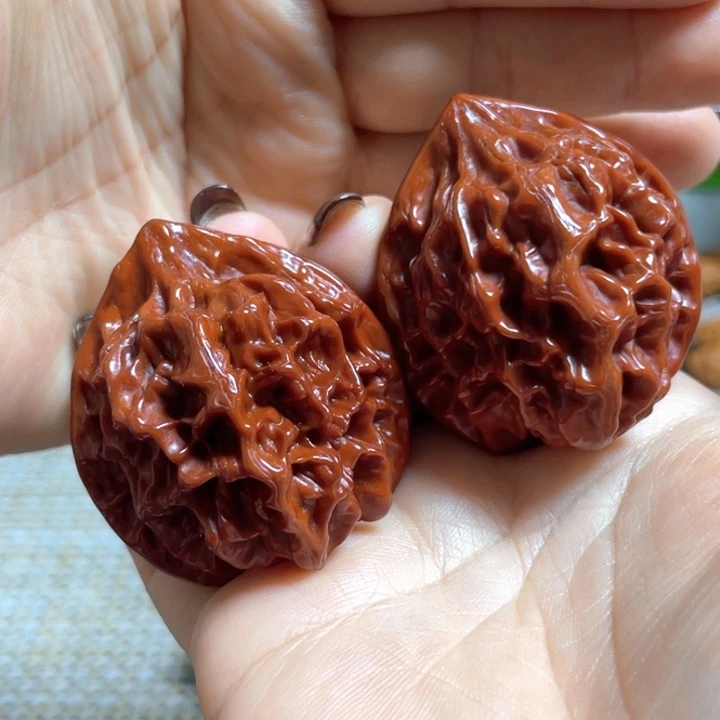 დ***:把件文玩核桃帝王