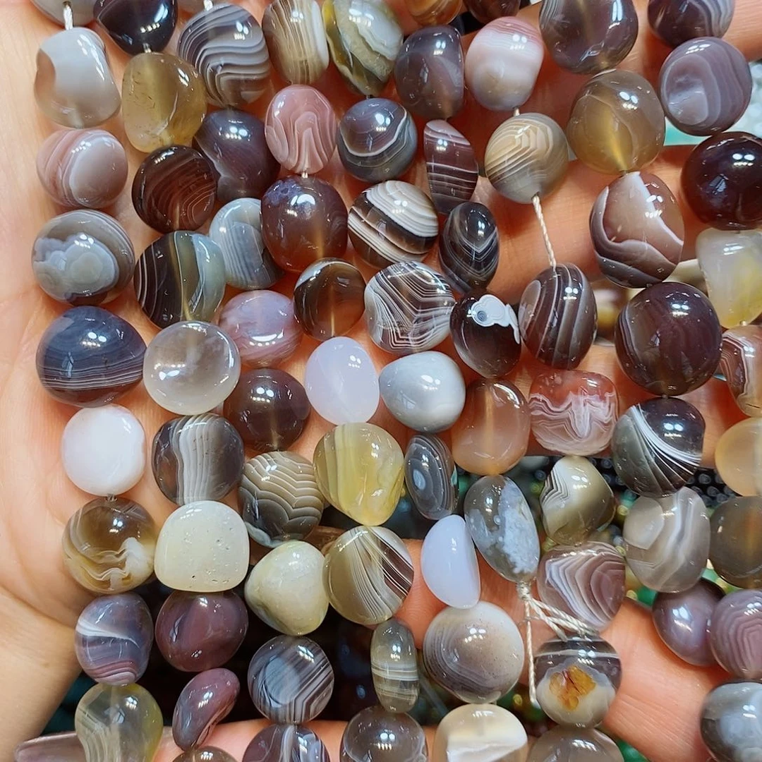 玛瑙/玉髓散珠天然波斯湾玛瑙大随型一条