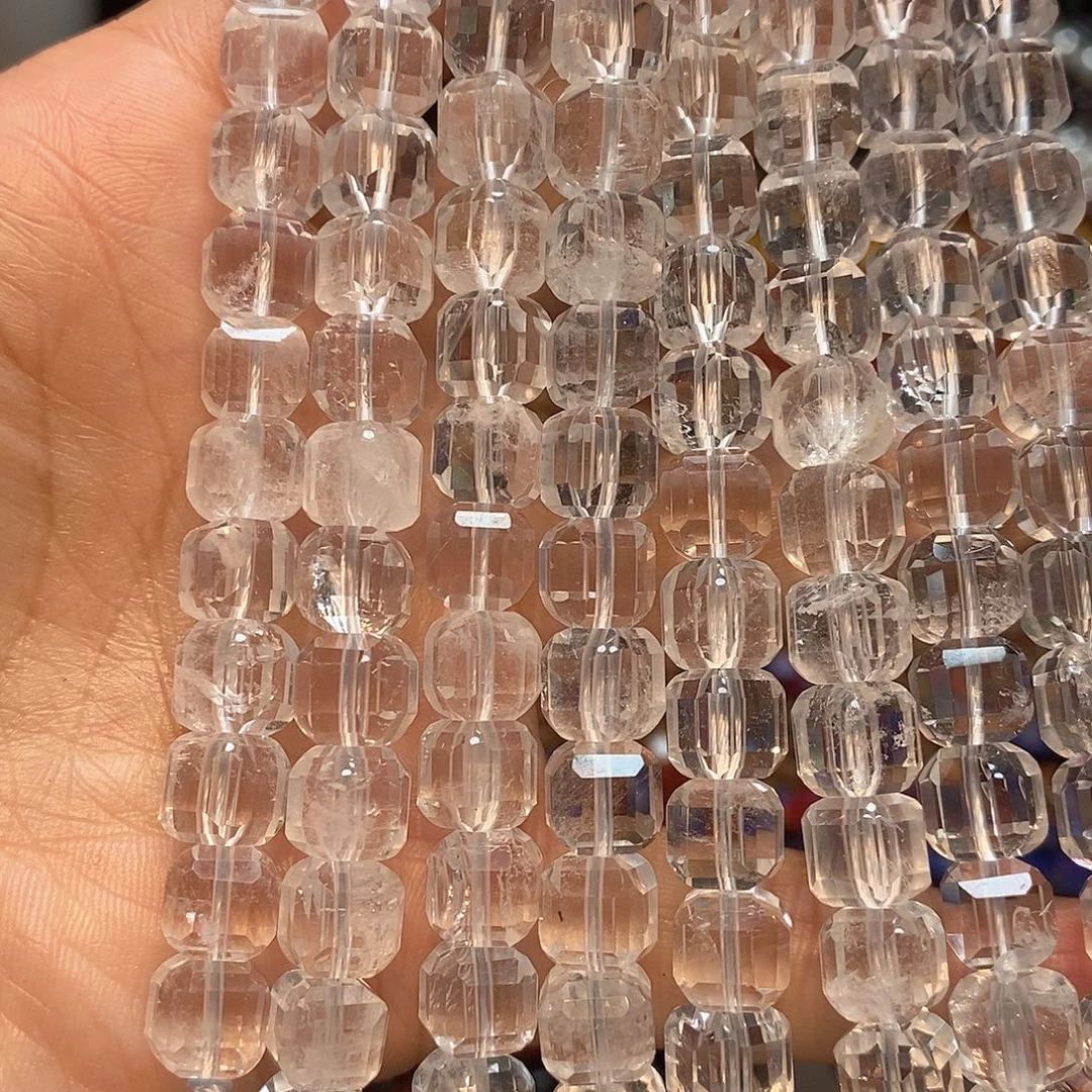 玛瑙/玉髓未镶嵌珠宝半成品天然白水晶8mm一条