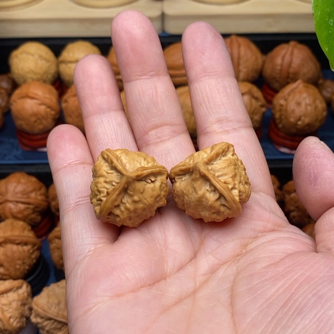 文玩核桃把件⭕️****手捻