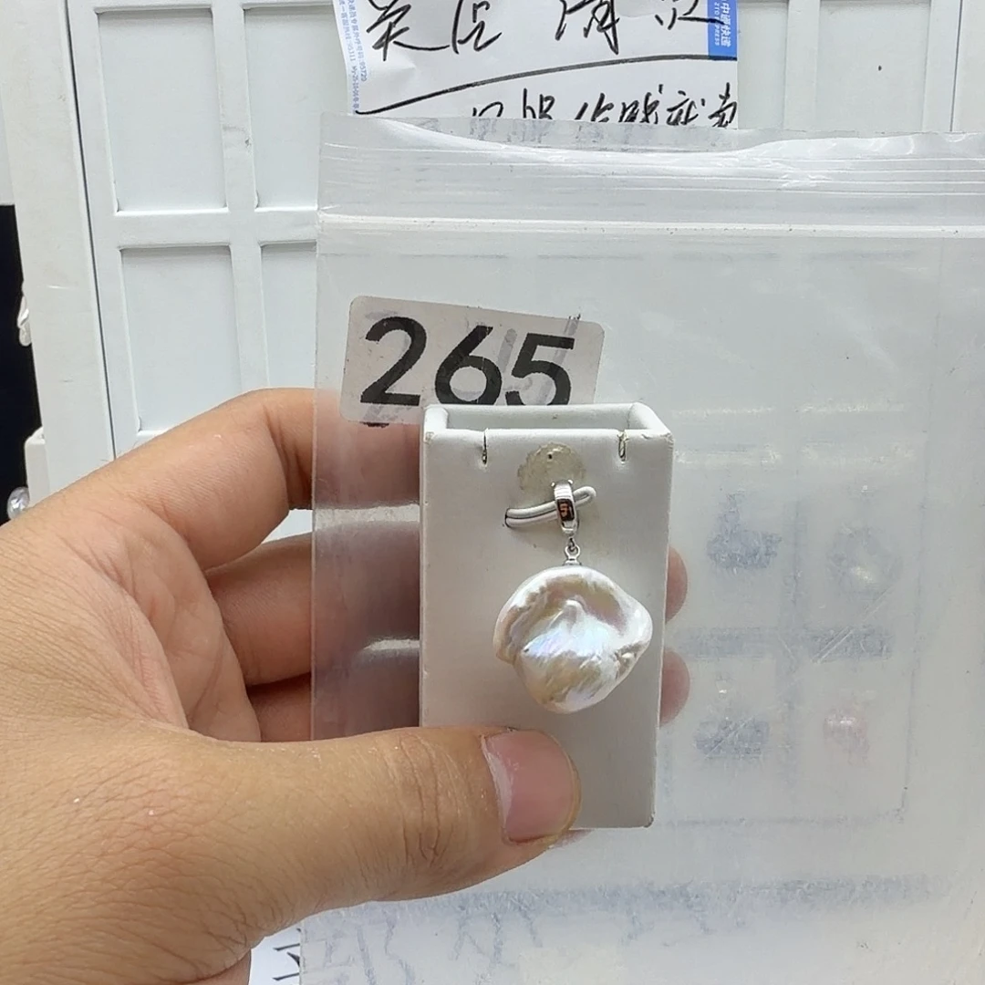 淡水珍珠颈饰合金