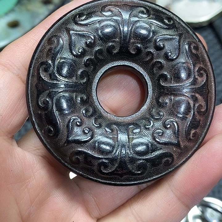 吊坠滴血莲花菩提