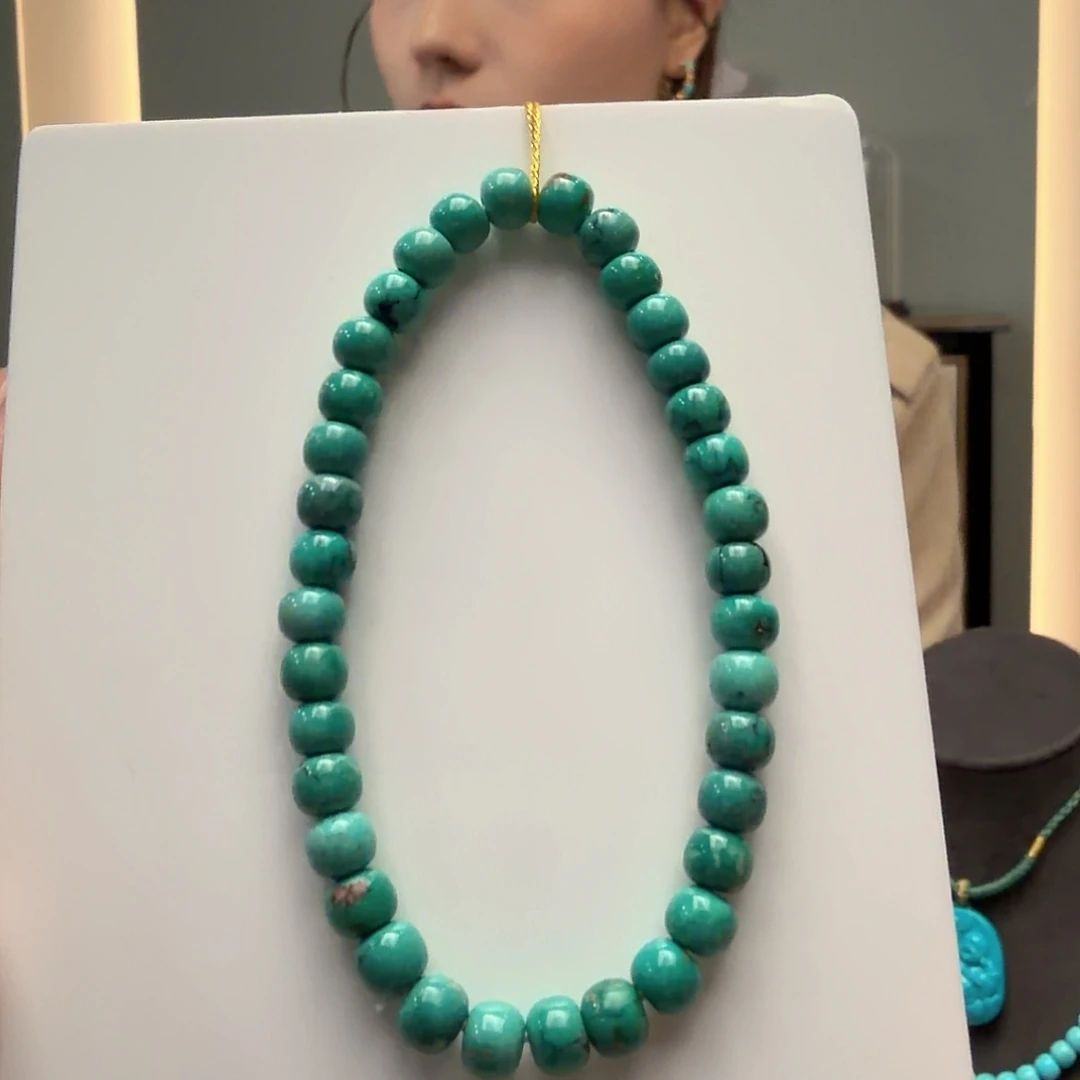 绿松石未镶嵌颈饰