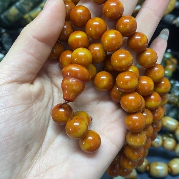 蛇纹石玉珠宝奇石未镶嵌