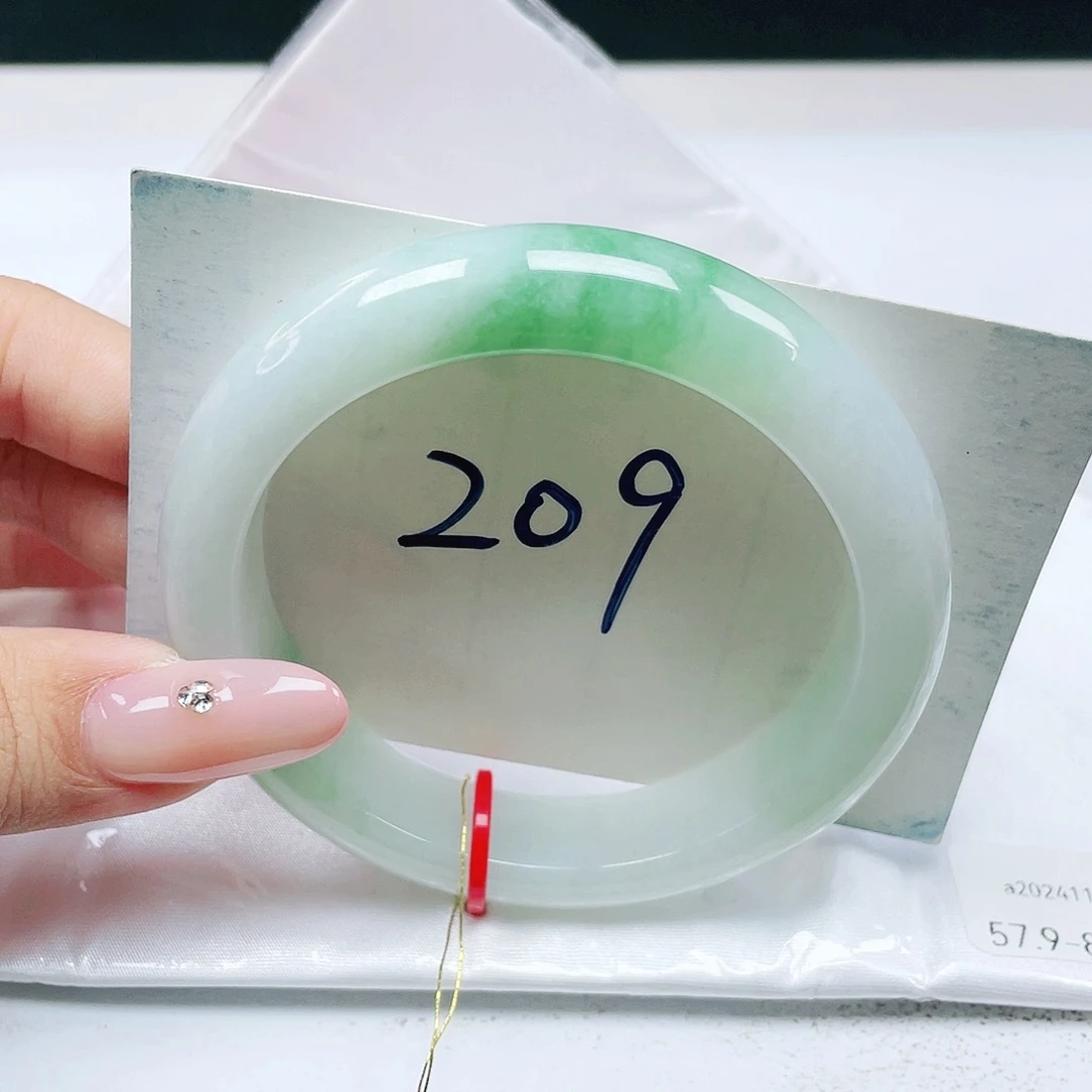 翡翠未镶嵌手镯 正圈57+