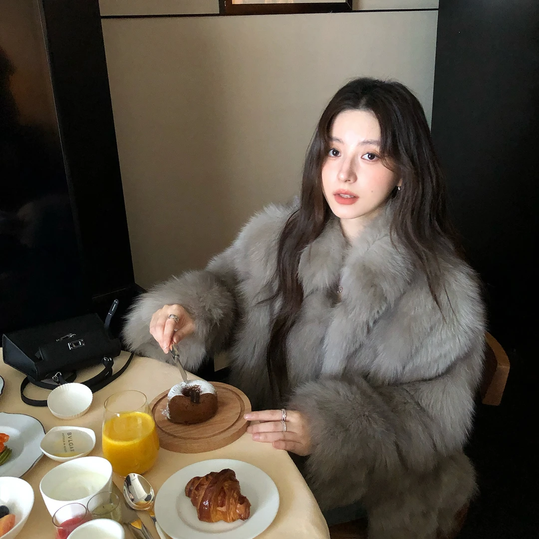 米汤家皮草“月蚀之袍”新款海宁年轻版皮毛一体狐狸毛皮草毛外套