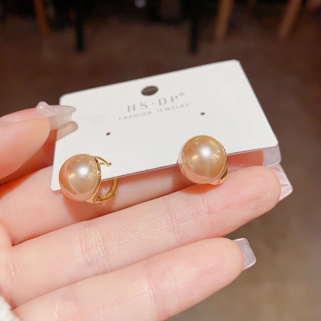 铜合金耳饰 精品甜美简约小耳扣时尚气质高级感轻奢独特网红耳环