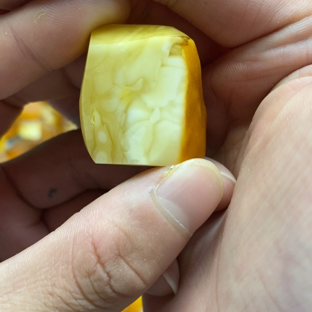 定制琥珀定制蜜蜡未镶嵌传世琥珀蜜蜡定制